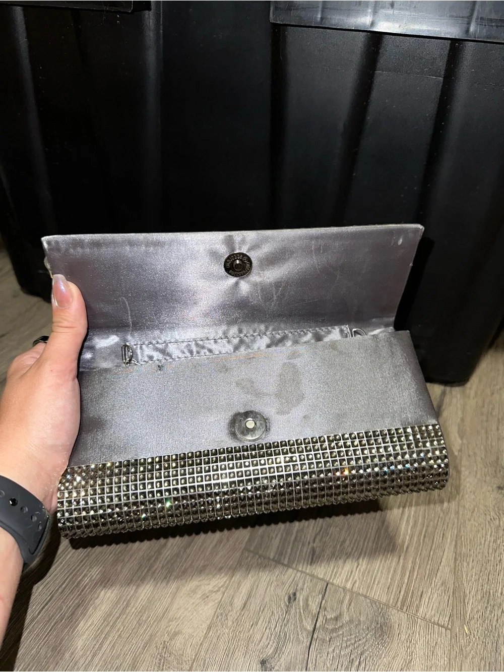 Metallic Crystal Mesh Evening Clutch with Chain Strap